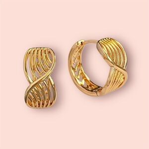 Hoop Earrings  Huggies 18k Gold Plated Luxury Jewelry